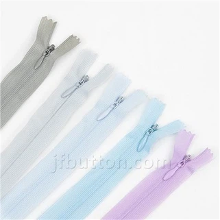 Zipper Anweledig Gan Yr Iard